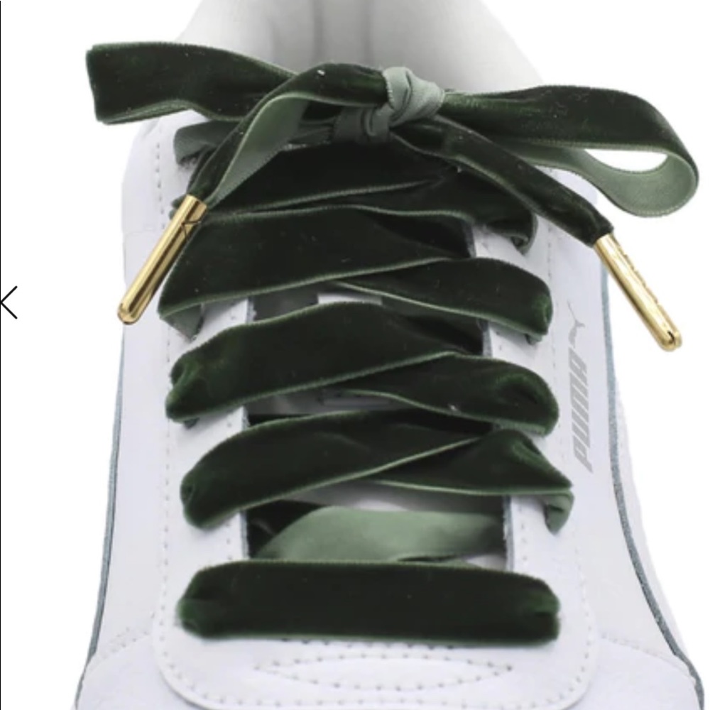 ISO- In Search of Golden Goose Women black laces